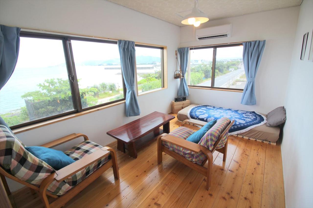 Beach Side Hotel Yamoriyanonikai Наго Экстерьер фото